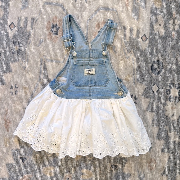OshKosh 2t dress - Picture 1 of 4